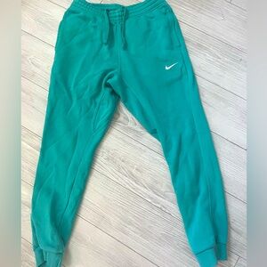 Nike sweatpants sz M